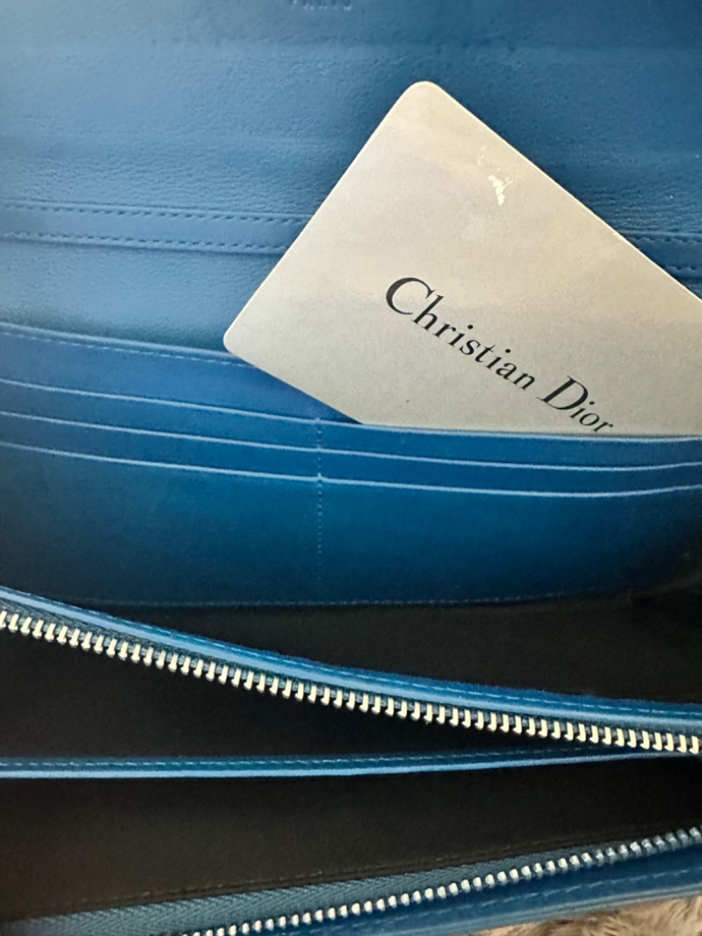 GORGEOUS Christian Dior Blue Patent Leather Wallet On Chain - Comes w/ COA - Picture 2 of 7